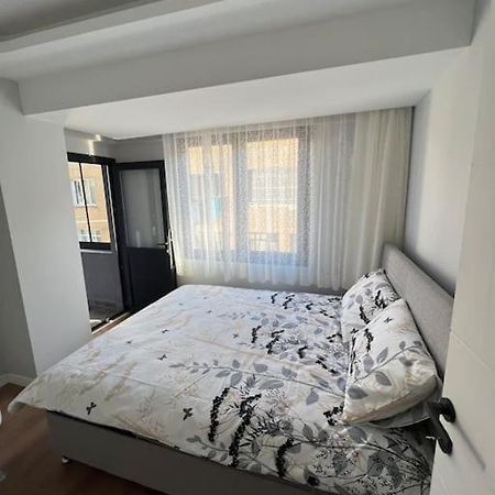 Ferienwohnung Zeytinburnu Merkezi Konumda, Sifir Daire & Esyalar Istanbul Exterior foto